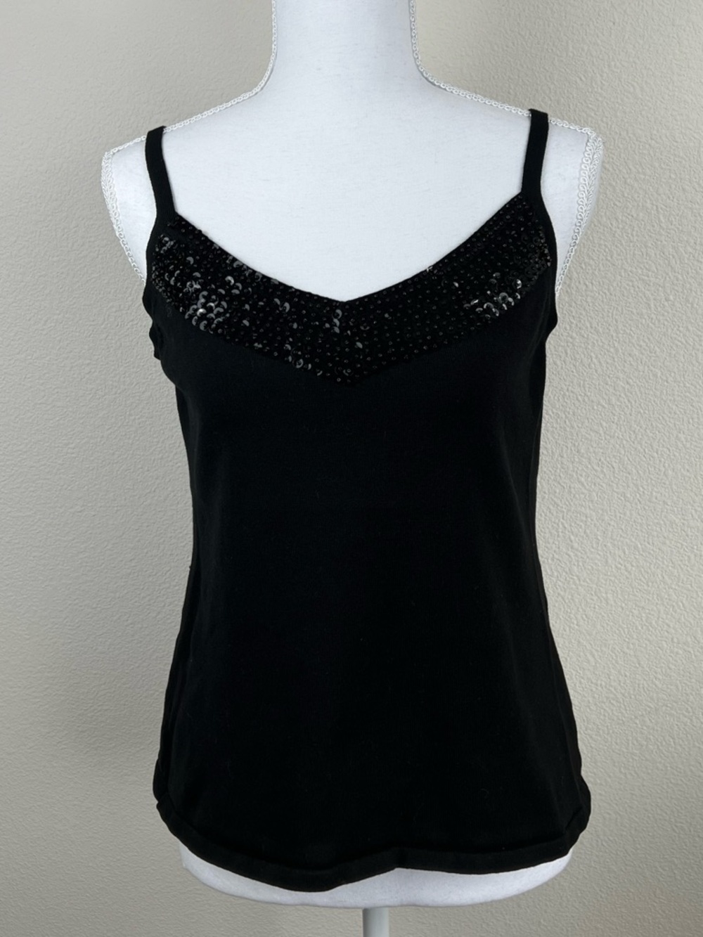 Dressbarn Black Silk Blend Camisole Sequin Trim Tank Size L Y2K Dark‎ Romantic